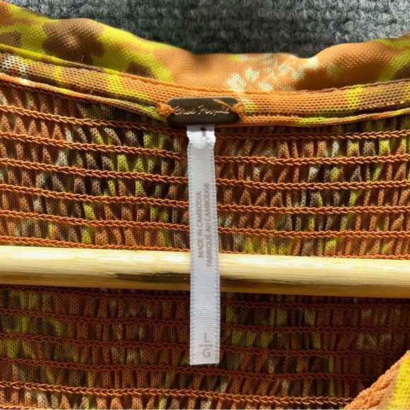 Free People Button-Down Blouse Shirt Orange & Brown Fall Season Size Medium - Picture 3 of 11